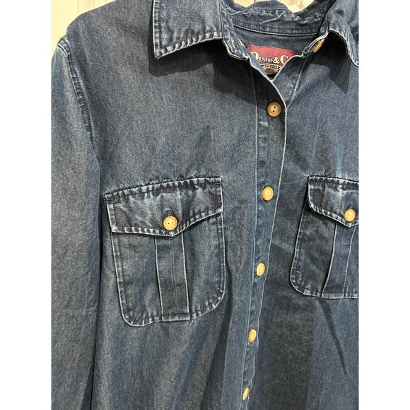 Denim & Co. Button-Up Denim Shirt Blue Sz Medium Cotton Blend Classic Retro - Picture 4 of 9